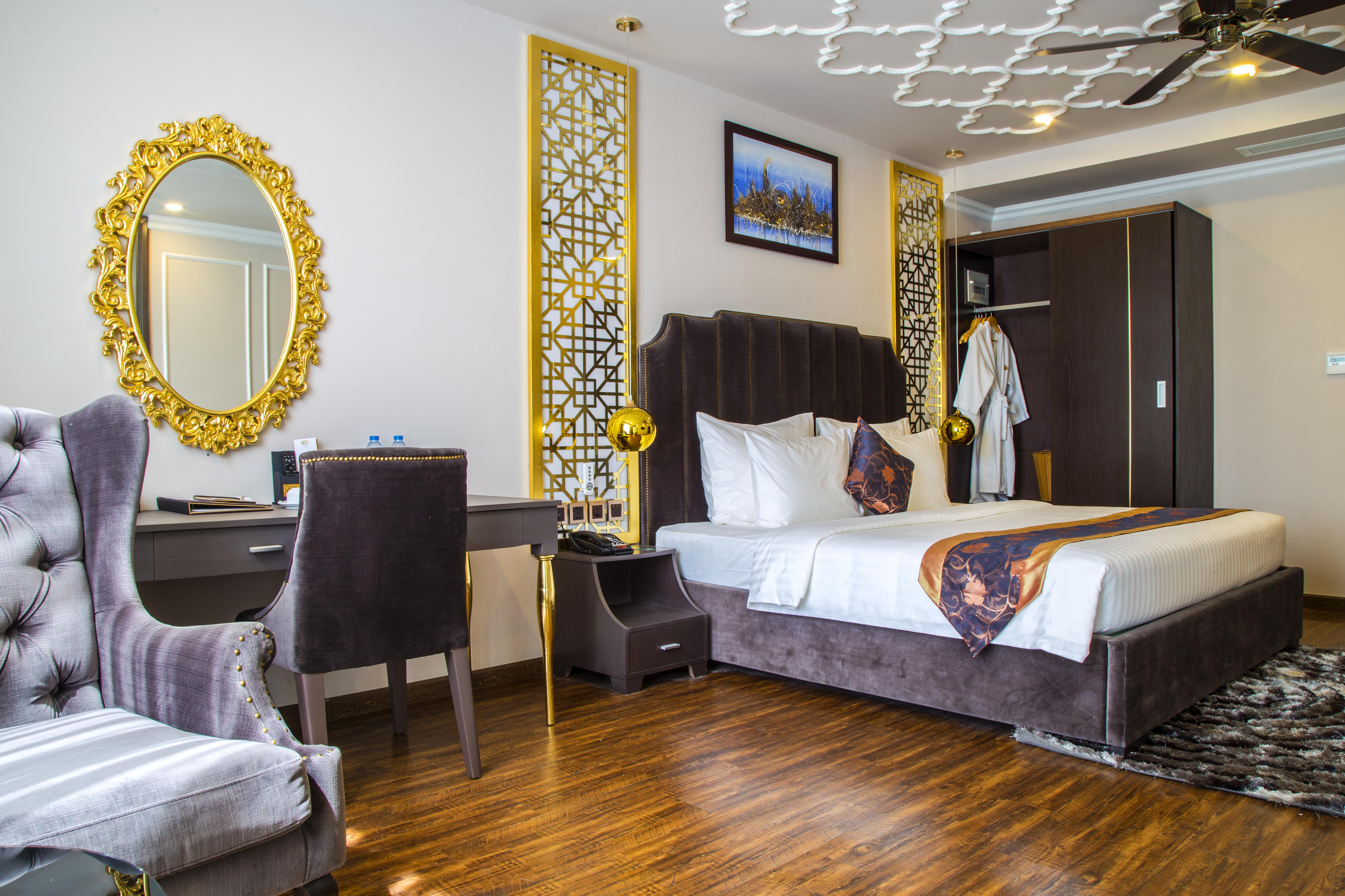 Cicilia City Hotel Saigon Center Ho Şi Min Dış mekan fotoğraf