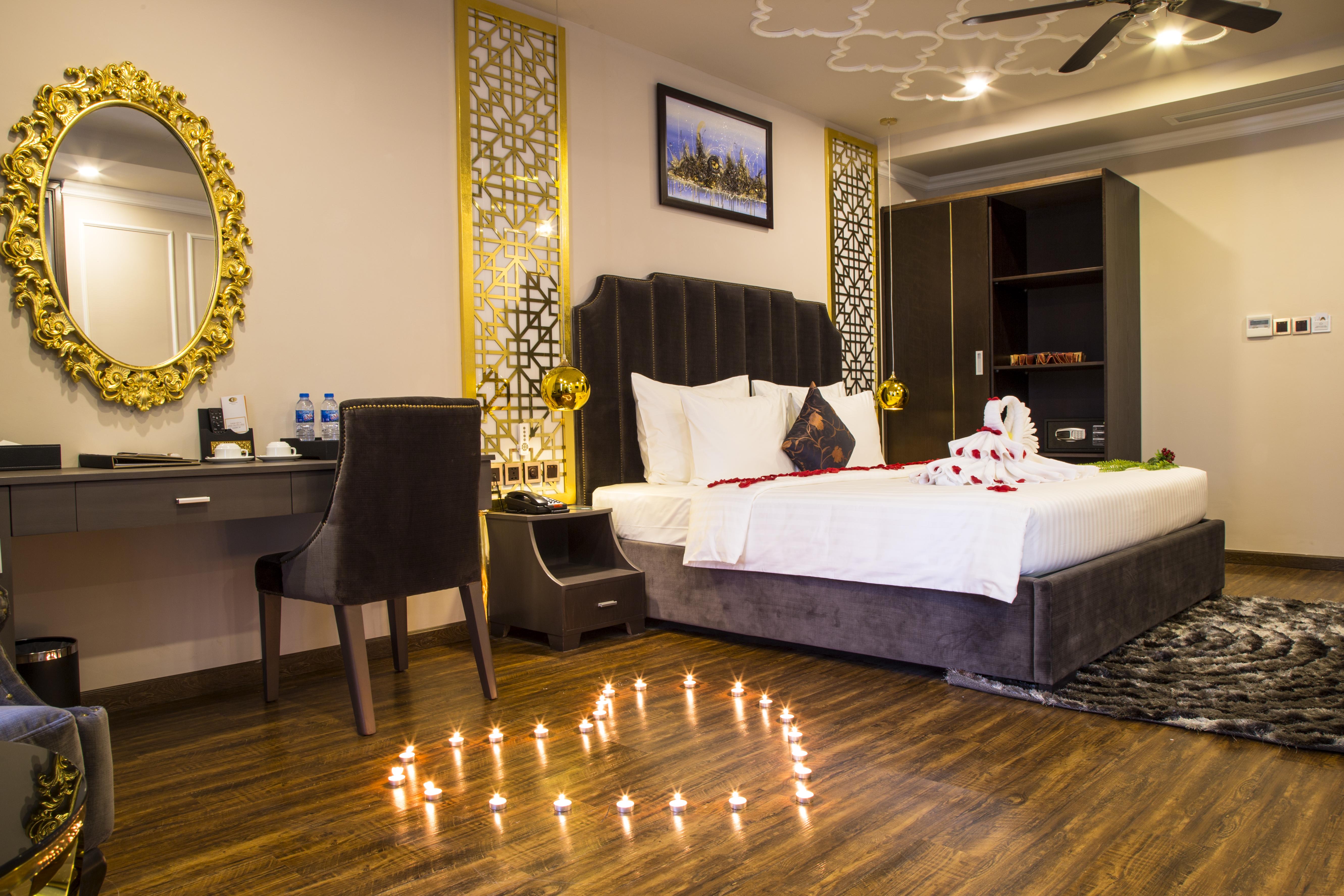 Cicilia City Hotel Saigon Center Ho Şi Min Dış mekan fotoğraf