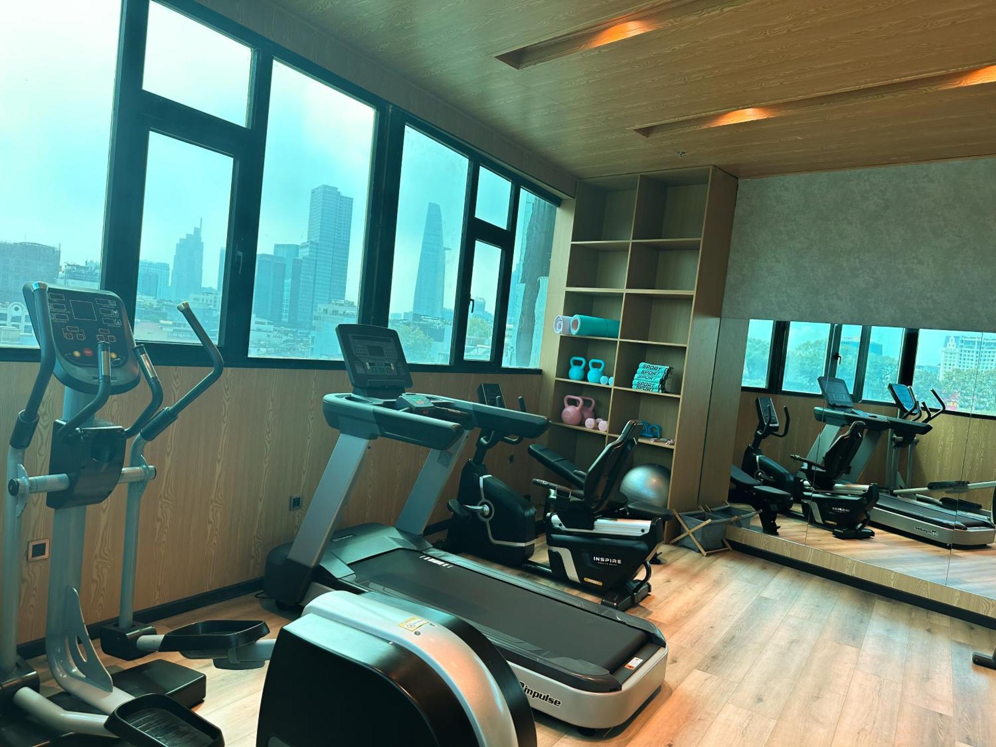 Cicilia City Hotel Saigon Center Ho Şi Min Dış mekan fotoğraf
